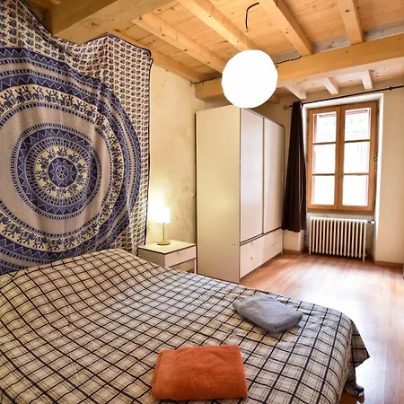 Genive - Jolie Maison Typique Avec Sa Terrasse Holiday home *